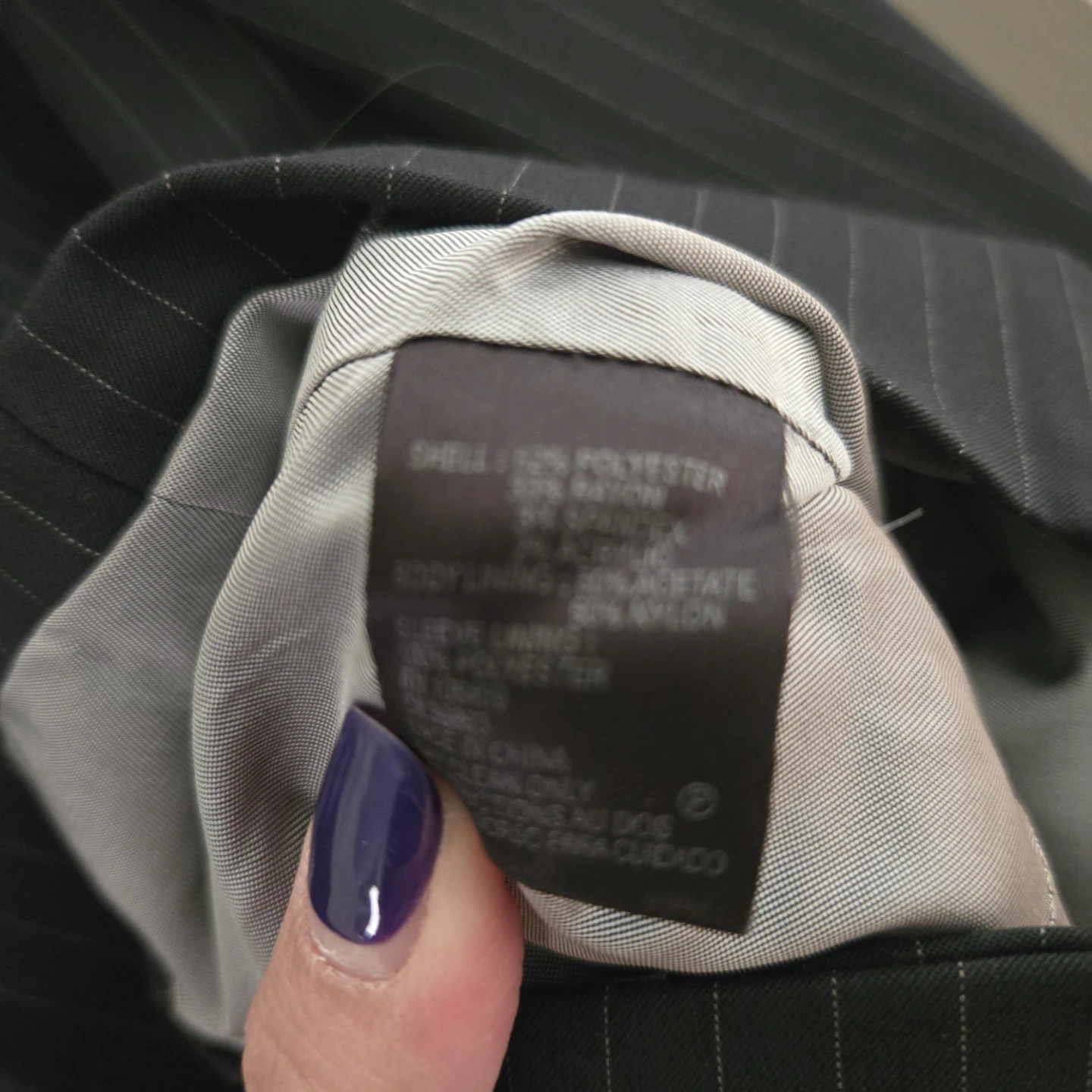 Tahari Arthur S. Levine Black Pinstripe Skirt Set Size 4 - photo 5