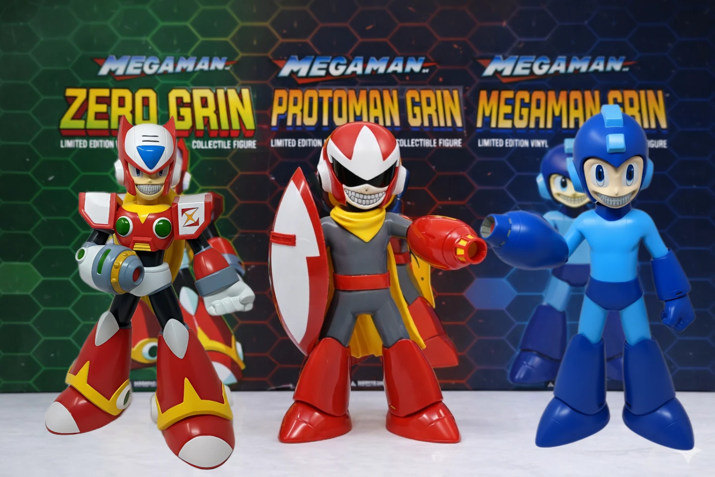Mega Man Grin Limited Edition Vinyl Collectible Figures - photo 2