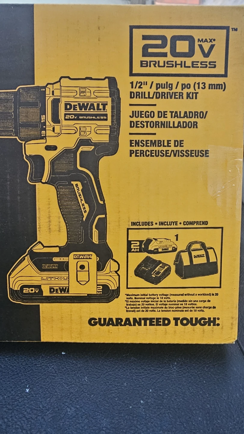 DEWALT ATOMIC 20V MAX Brushless Cordless Drill/Driver Kit - photo 2
