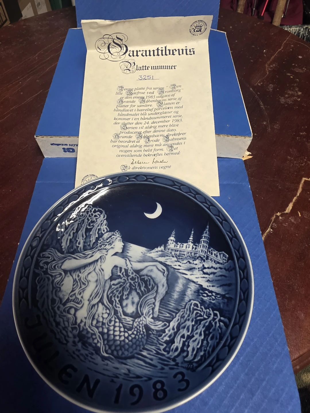 Royal Copenhagen "Den lille Havfrue" 1983 Collector Plate