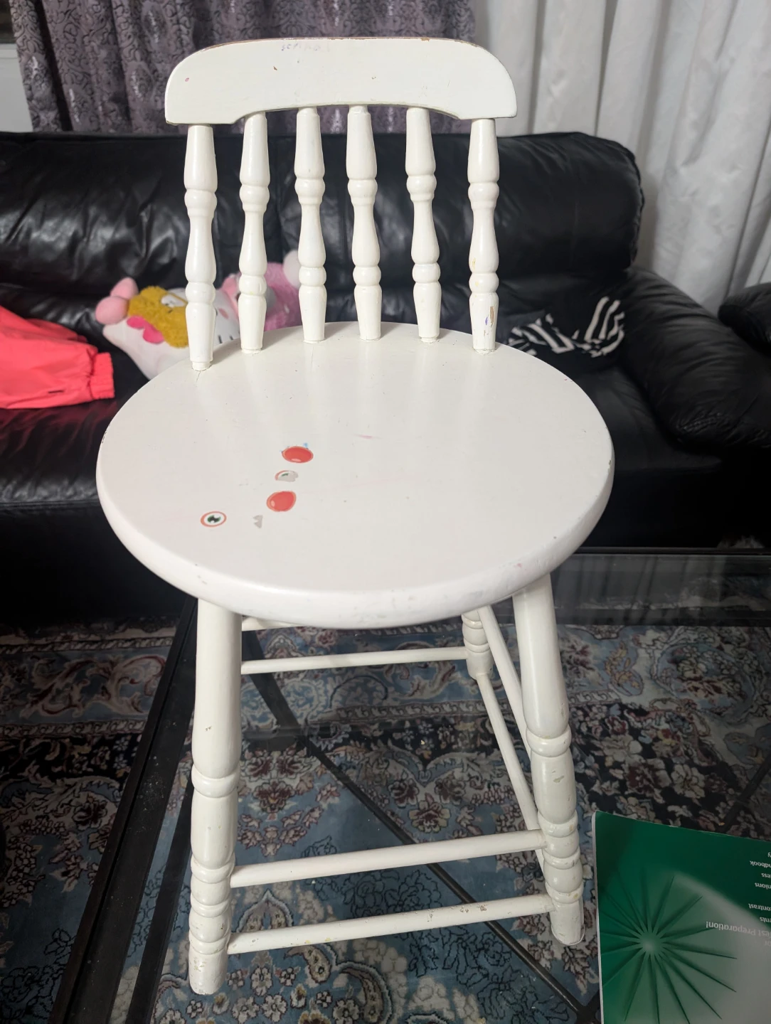 White Wooden Children's Chair - photo 5