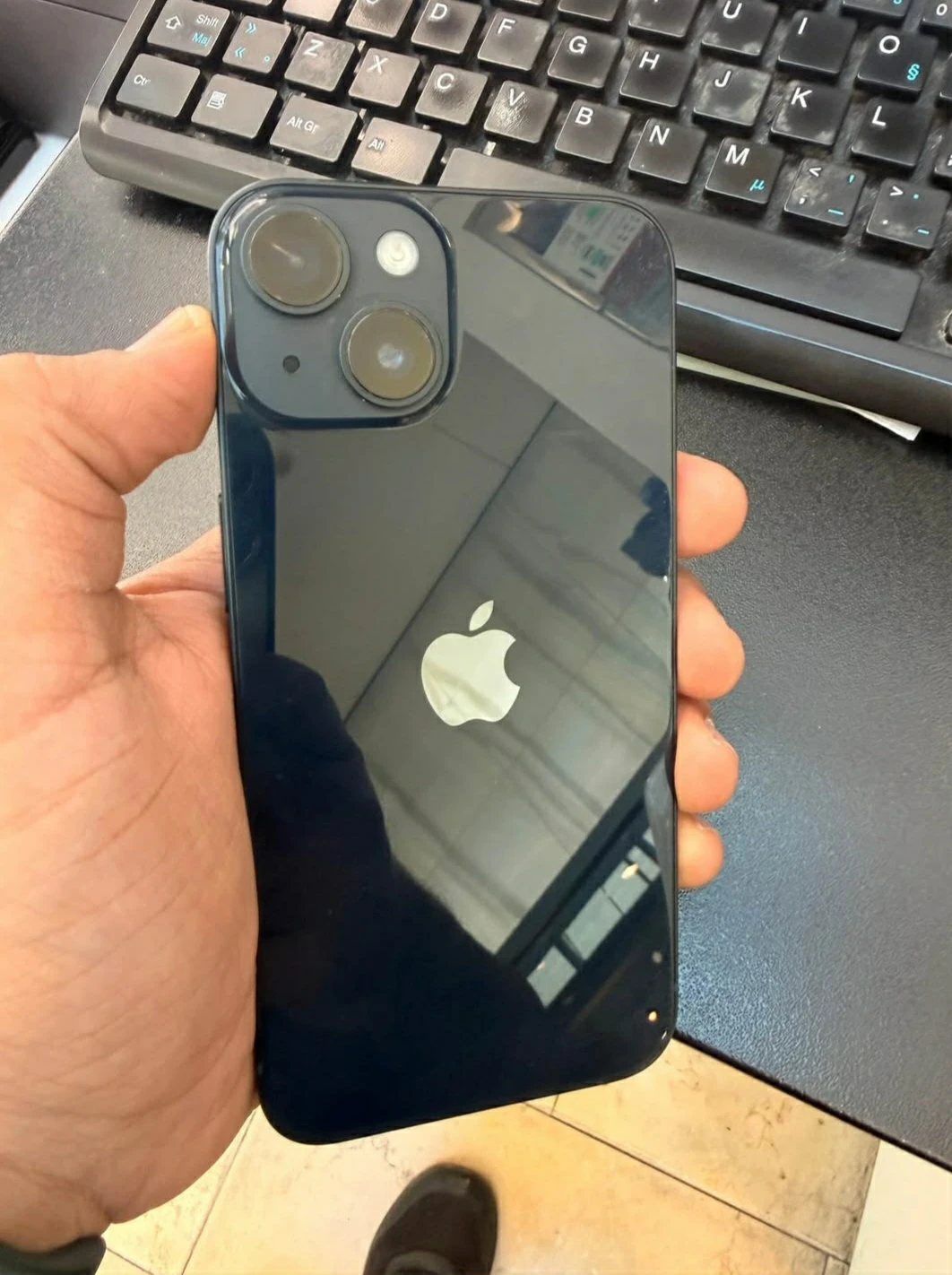 IPhone 14 Midnight - photo 5