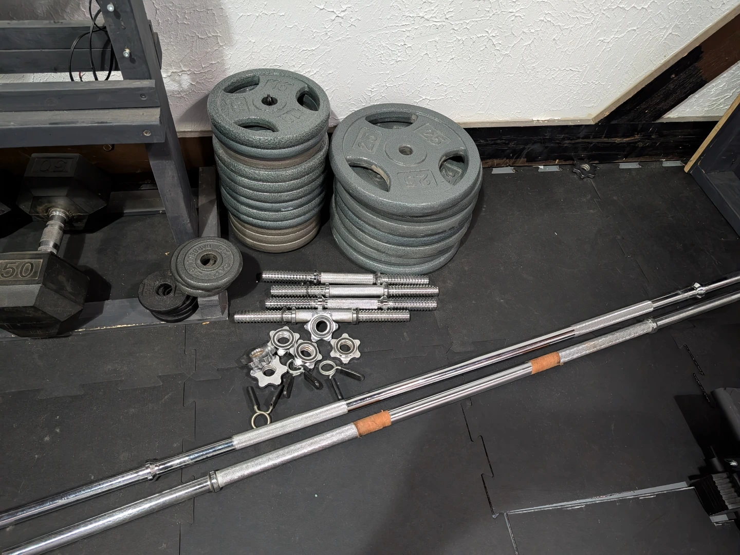 Weight Plates and Dumbbell Bars Set 340lbs