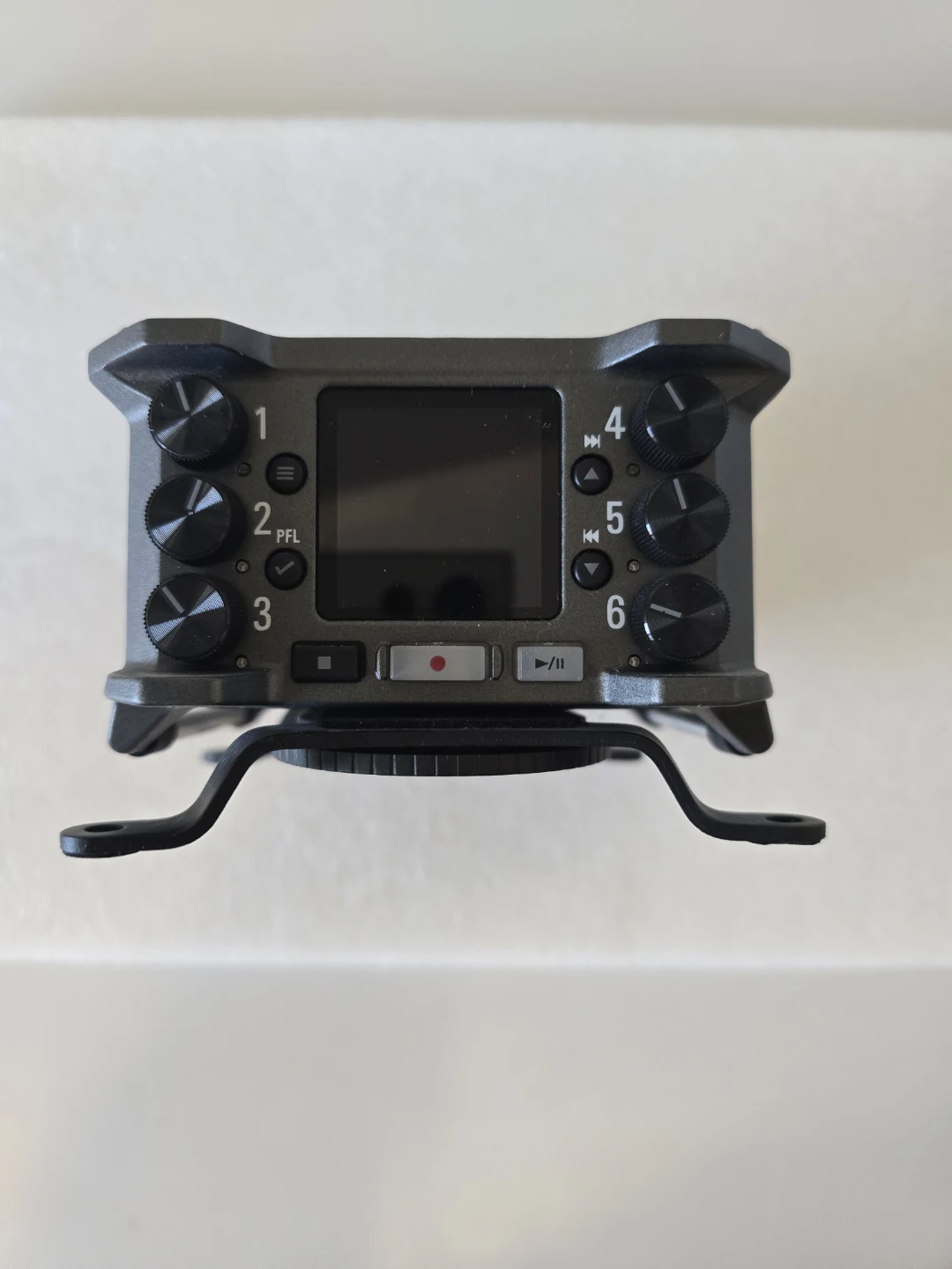 Zoom F6 Multi-Track Field Recorder - photo 2