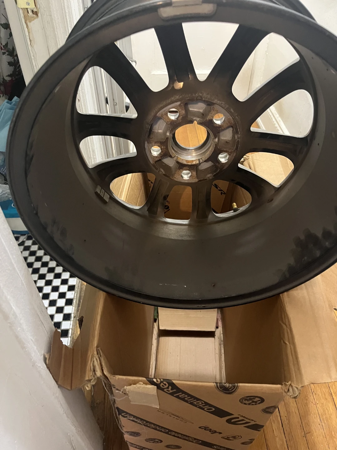 Jeep Grand Cherokee Silver Alloy Wheel - photo 2