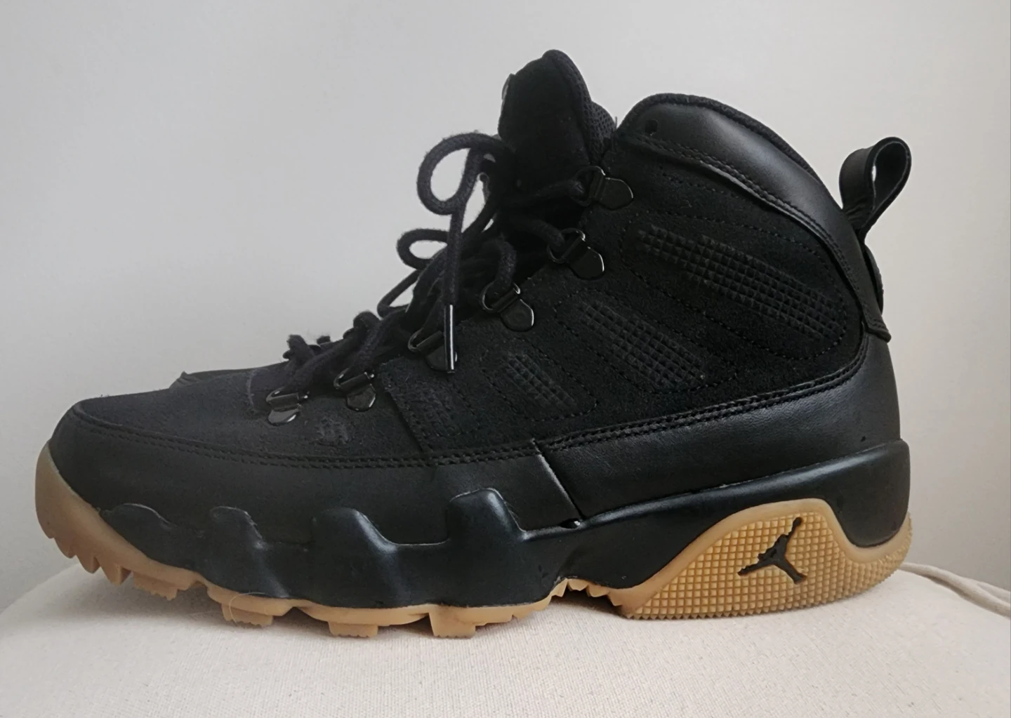 Air Jordan 9 Retro Boots