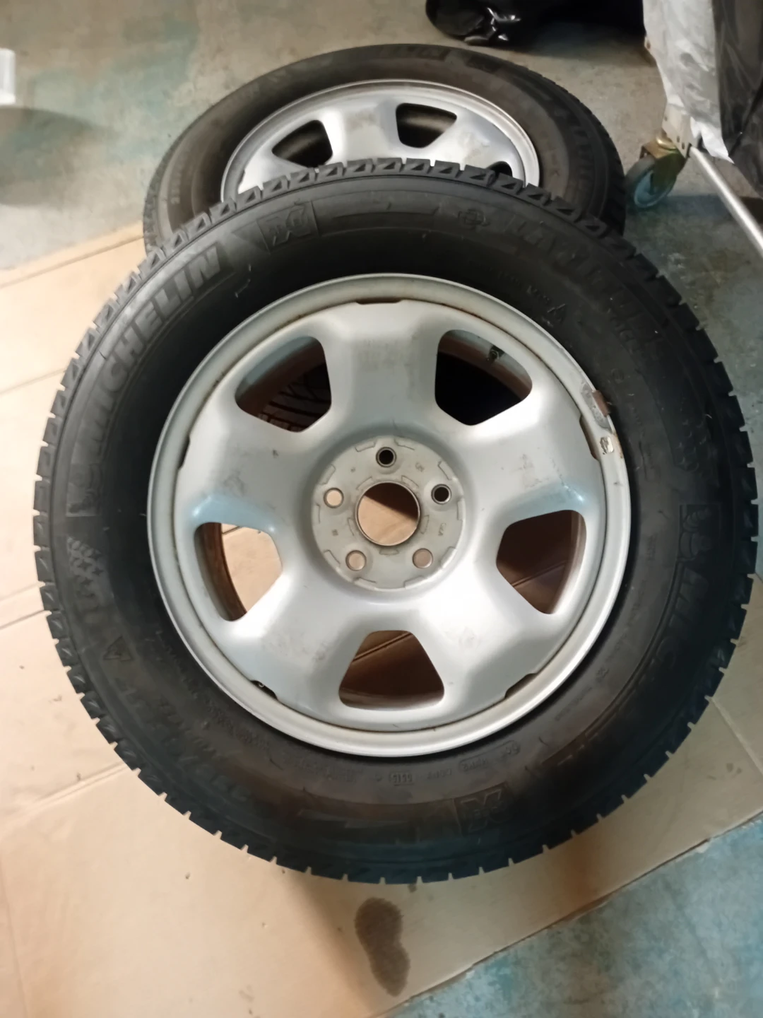 Michelin 235/65R17 Studless Winter Tires (Set of 4)