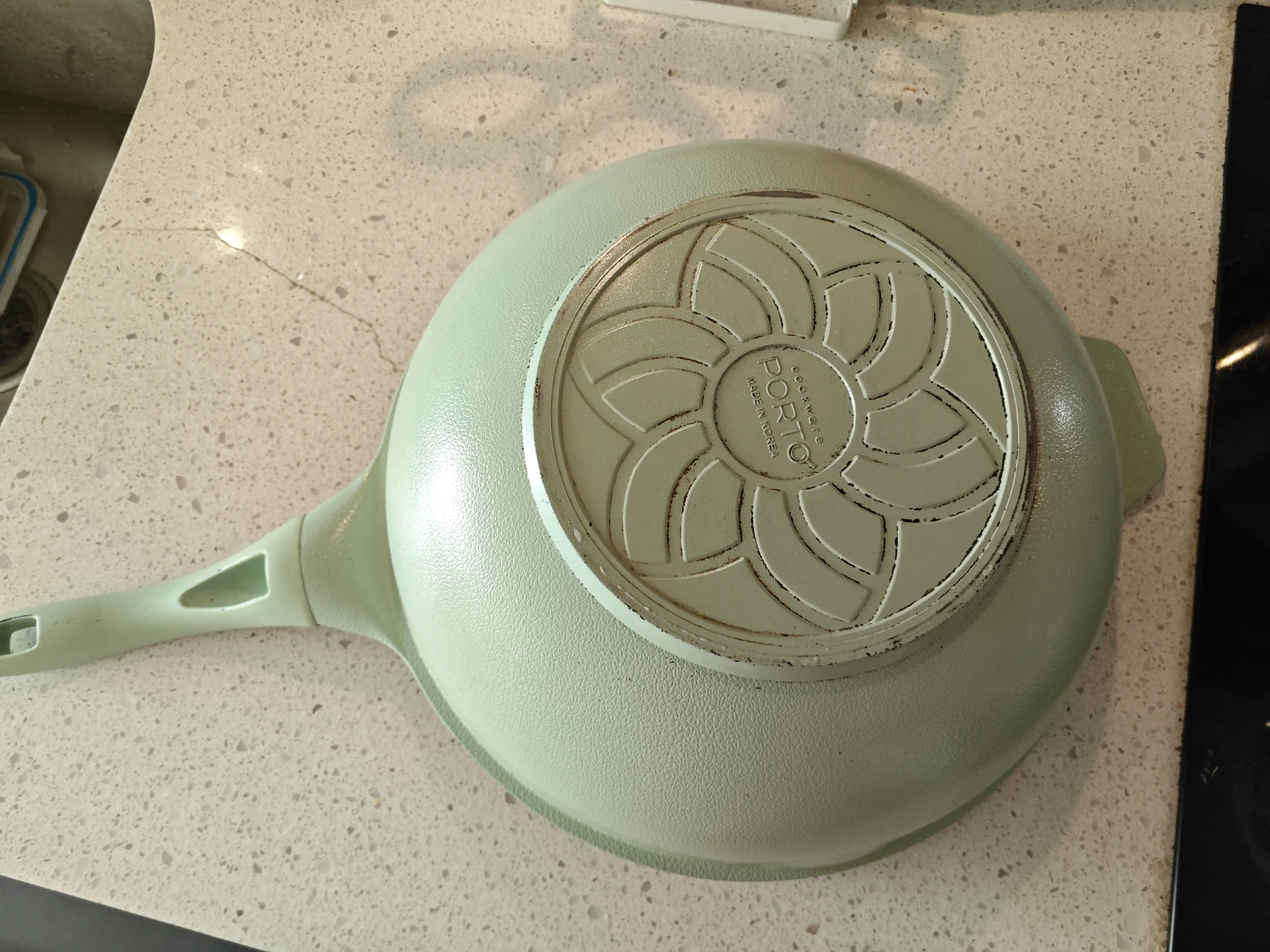 Green Non-Stick Wok with Glass Lid 32CM - photo 3