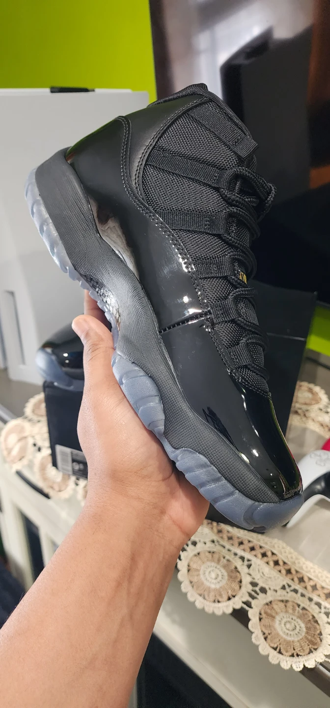 Air Jordan 11 Retro GAMMA BLUE - photo 3