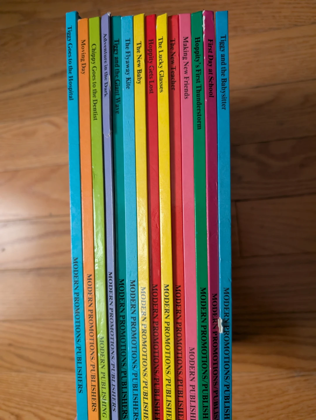 Lot of 14 Happy Ending Books🏆 - photo 5