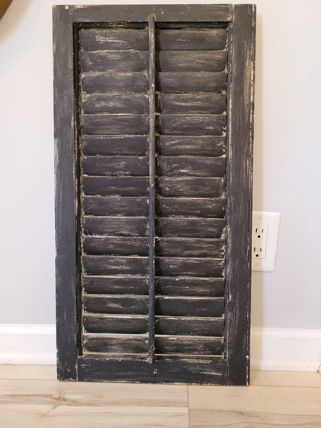 One Decorative Wooden Shutter 27 & 1/2" H - photo 4