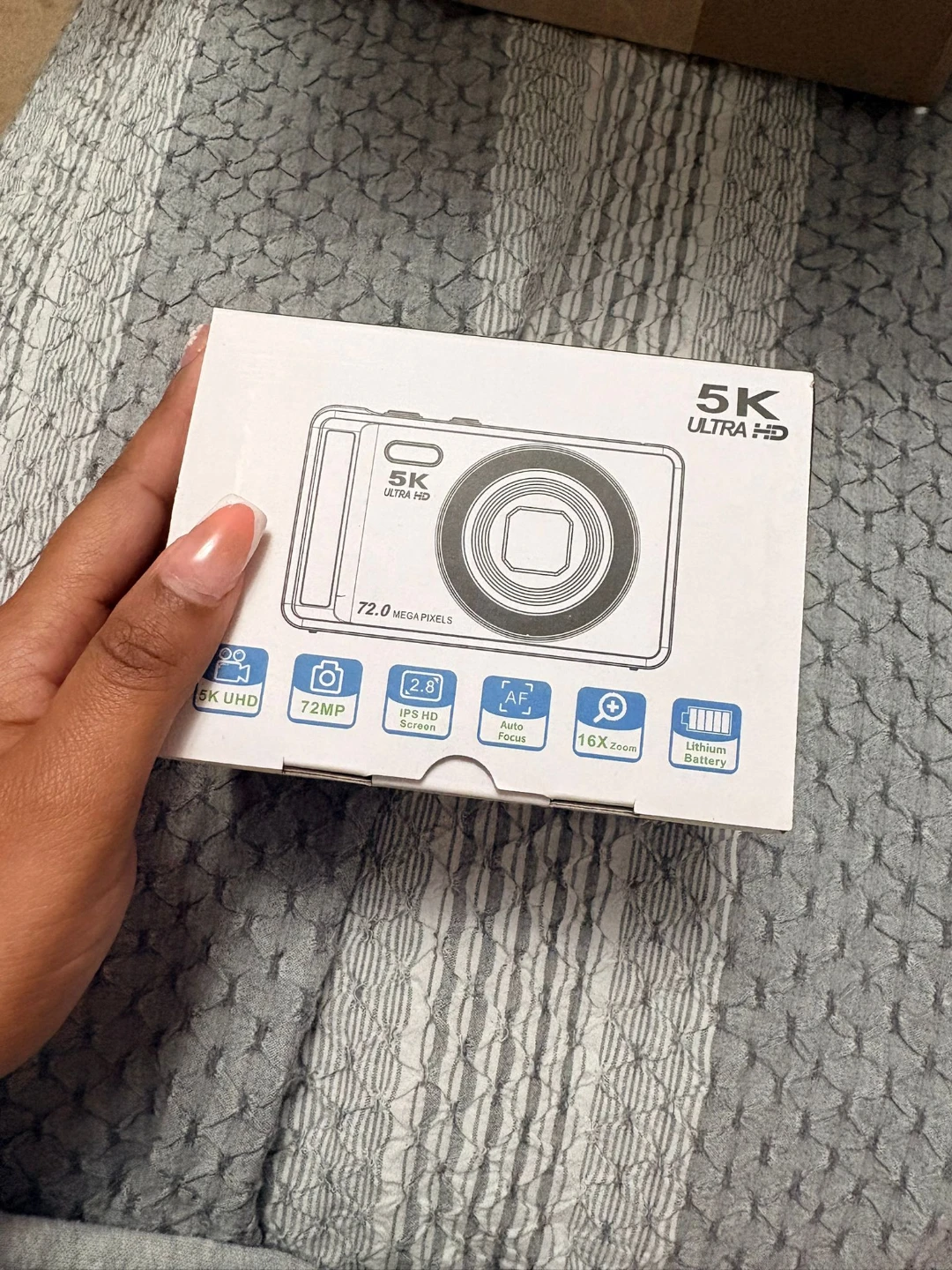 5K ULTRA HD Digital Camera - 72MP, 16x Zoom