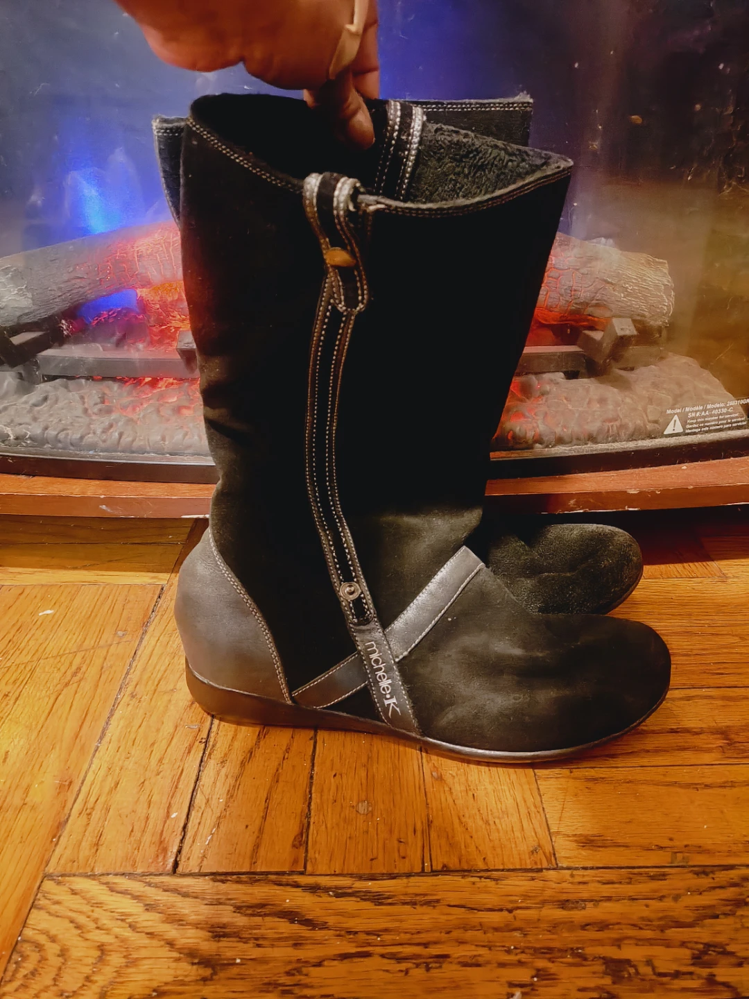 Women Michelle.K Black Suede Boots size 8.5 used
