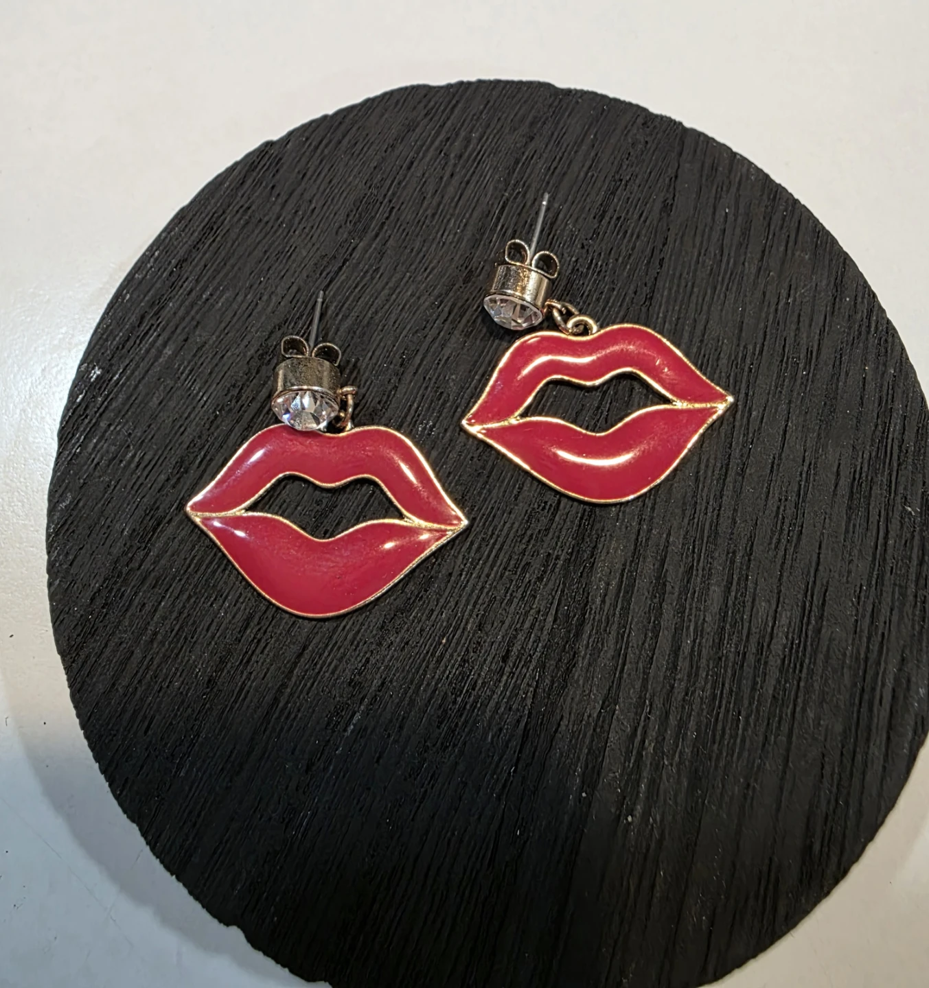 Red Lips Dangle Earrings with Gold Trim