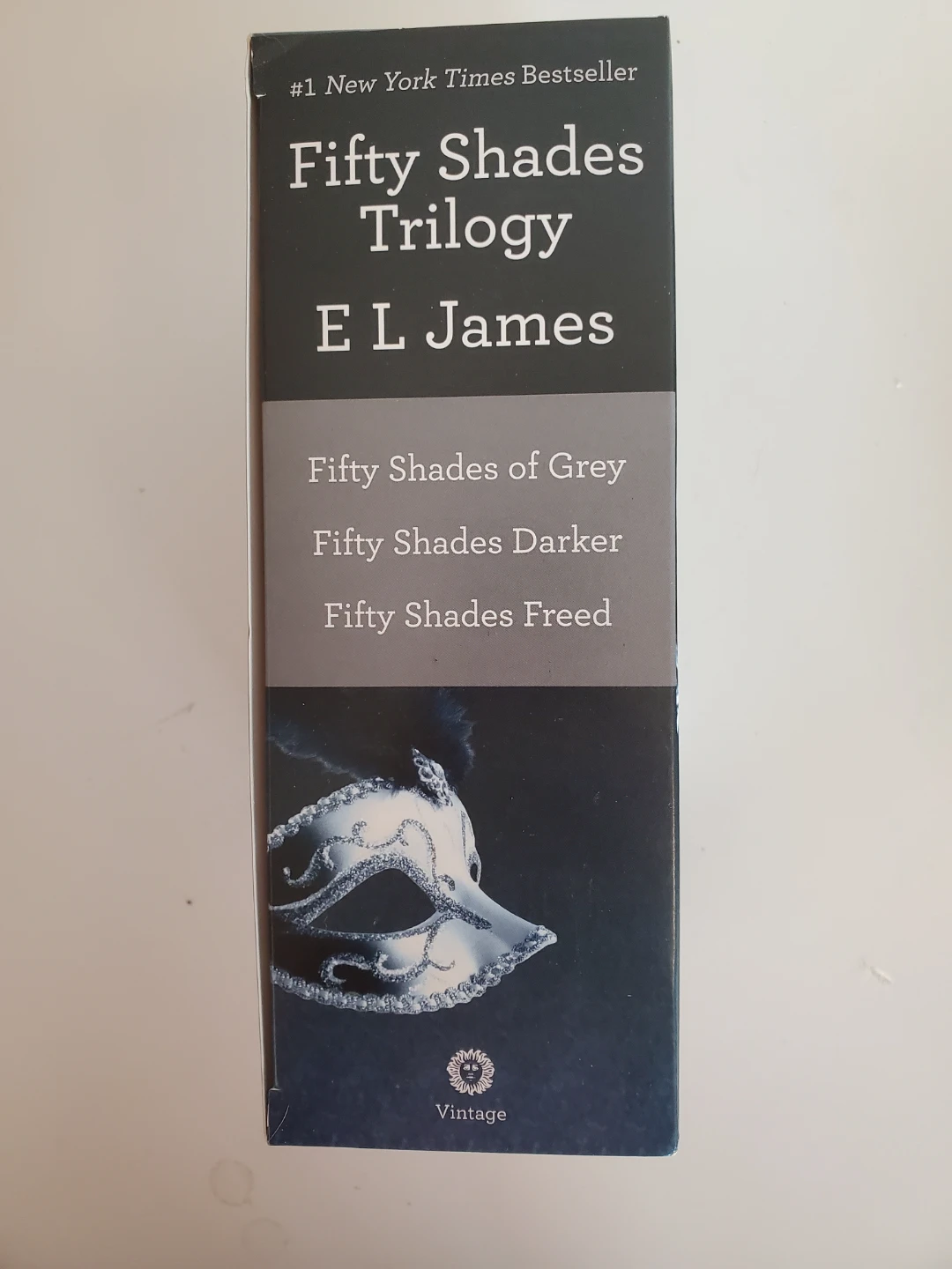 Fifty Shades Trilogy *50 Shades of Grey, Darker, & Freed* SET - photo 3