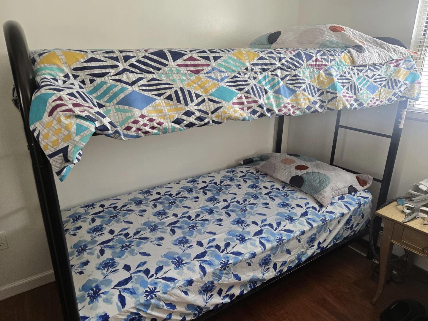 Black Metal Twin Over Twin Bunk Bed