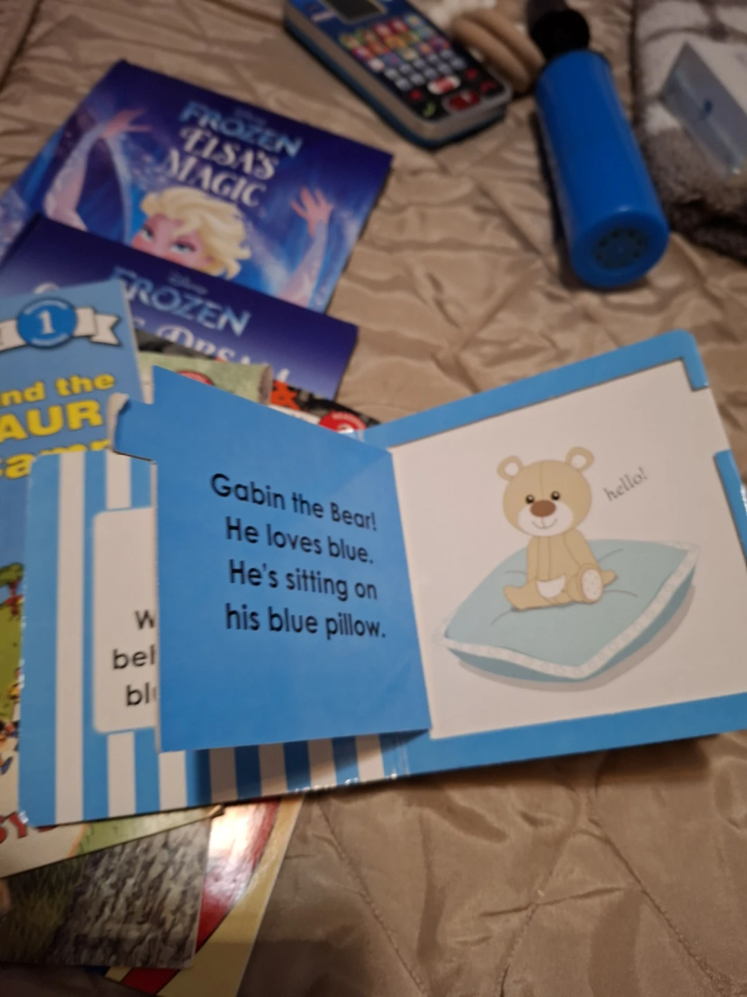 Sophie la girafe "Colors" Board Book🏆 - photo 3