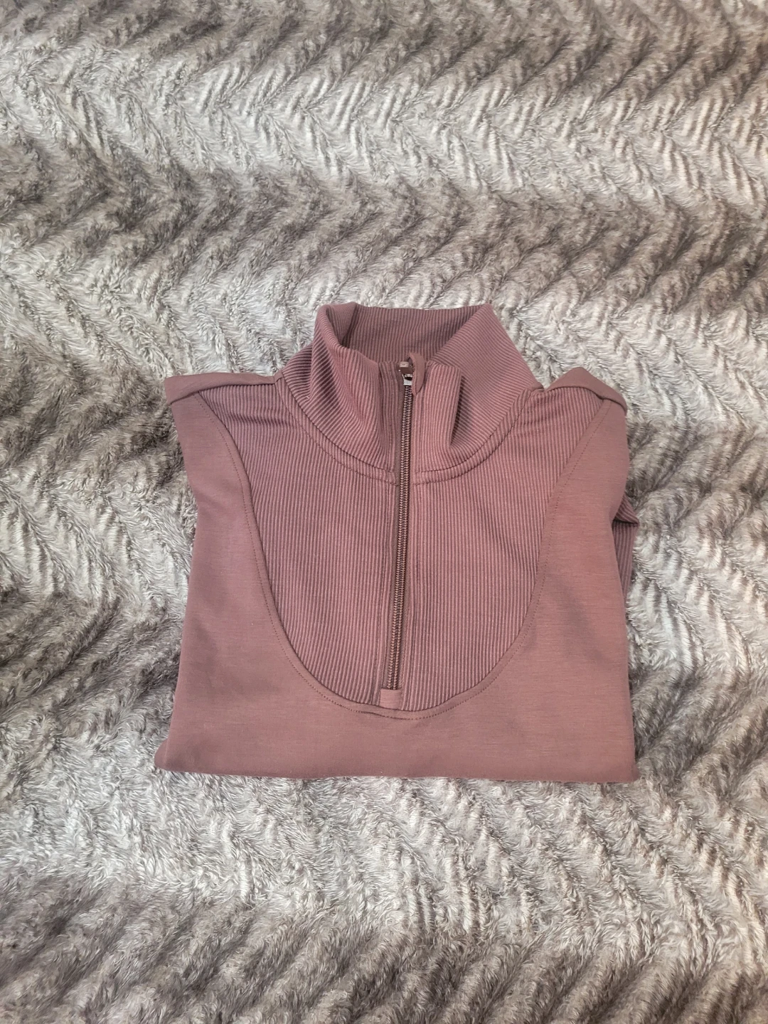 Athletic Quarter Zip Pullover