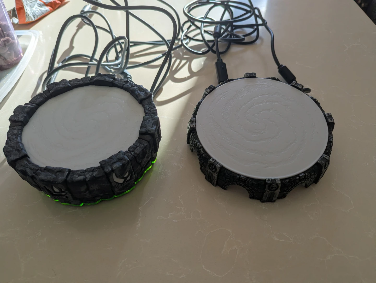 Skylanders, Skylander Giants, plus three games and two portals - photo 5