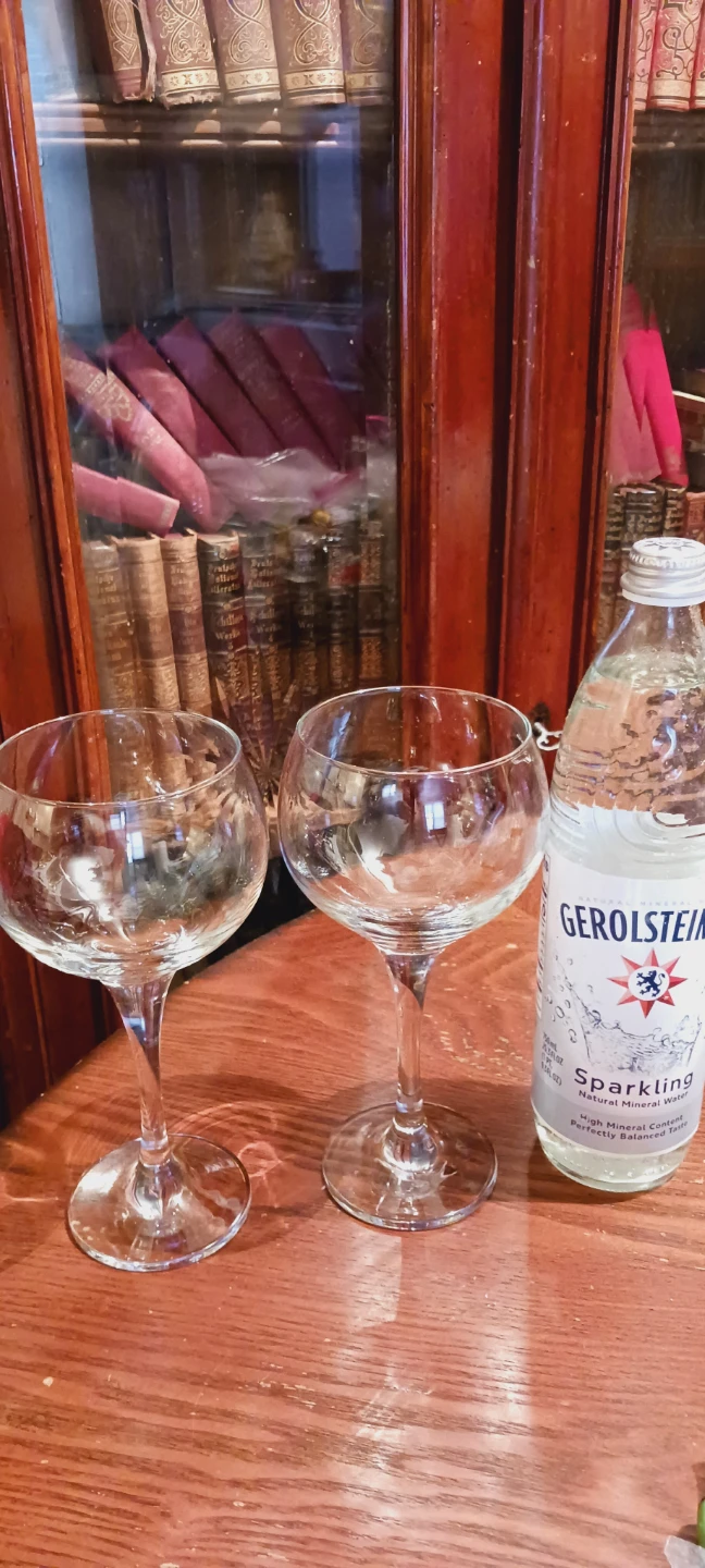 New !! Beautiful Oversized Sangria/Wine Glasses - photo 3