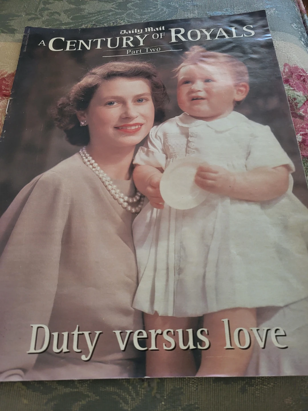 Daily Mail A Century of Royals Magazine Collection - photo 2
