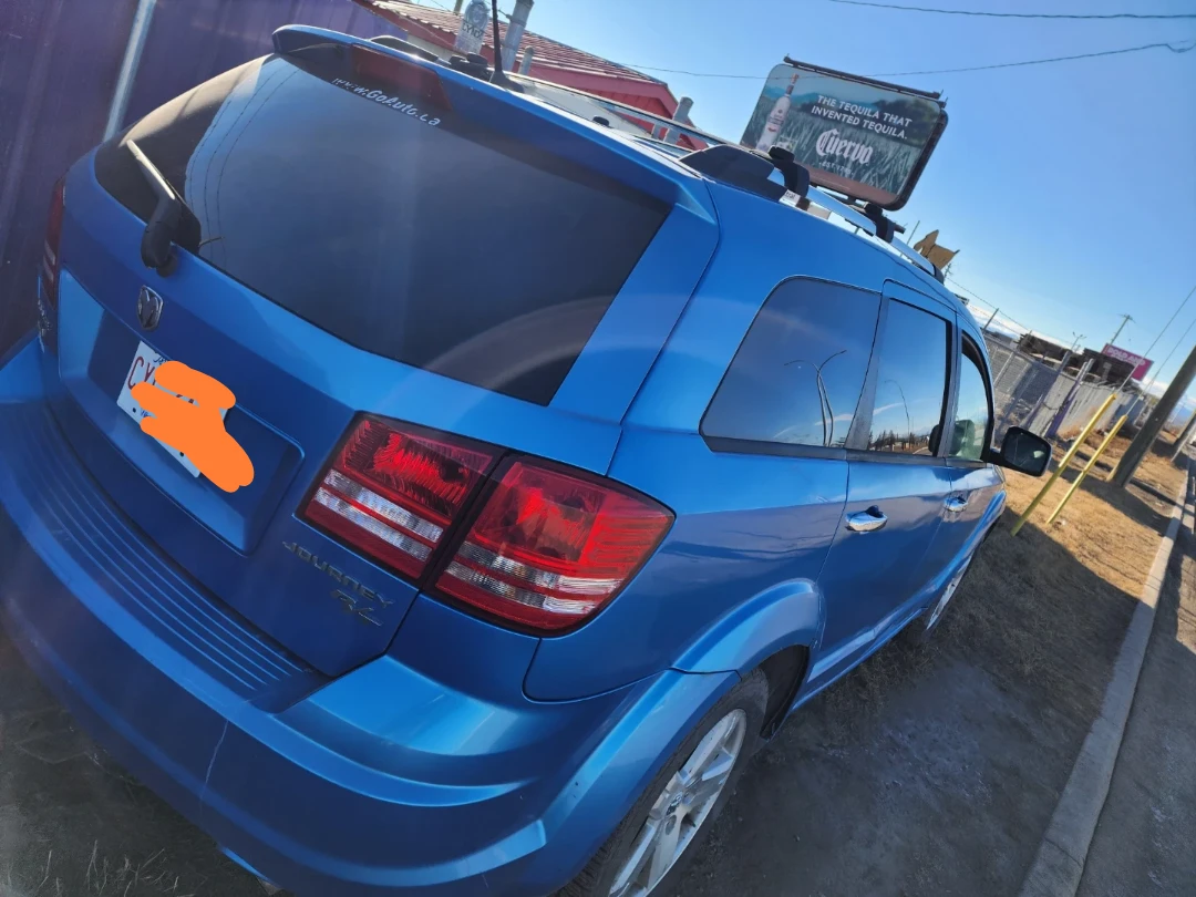 2009 Blue Dodge Journey R/T SUV