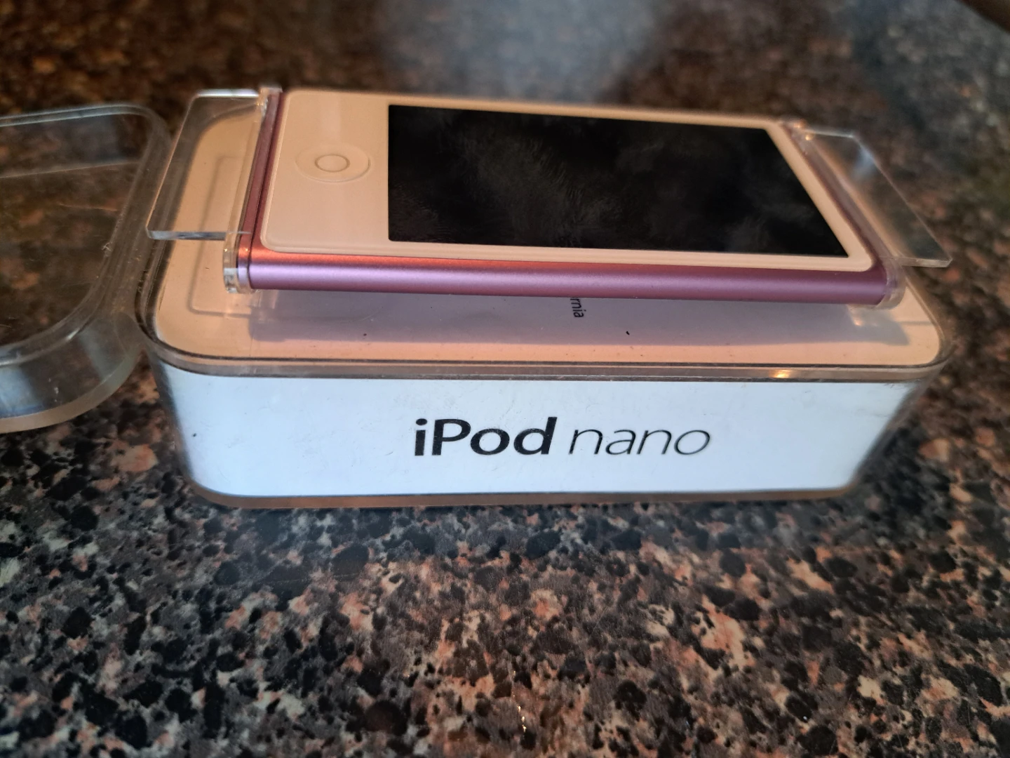 Apple iPod Nano (6th Gen) Pink - photo 2