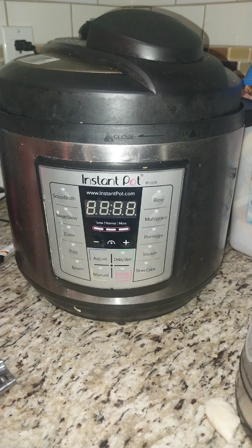 Instant Pot IP-LUX 6-in-1 Multi-Cooker - photo 2