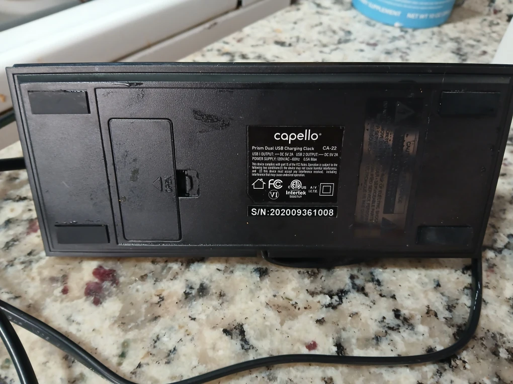 Capello CA-22 Dual USB Charging Clock - photo 2