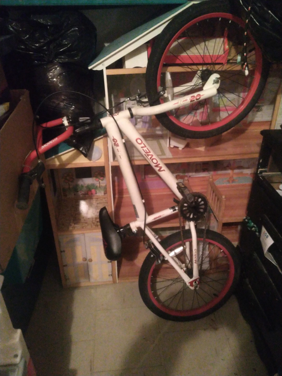 Movelo 20" BMX Bike