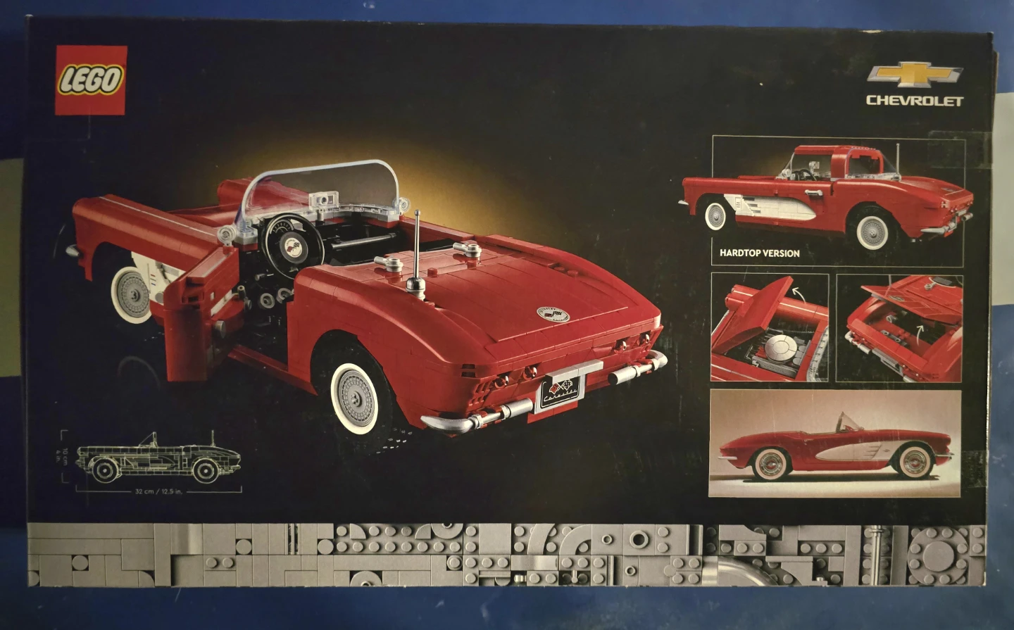 LEGO Icons 1961 Corvette Building Set - photo 2