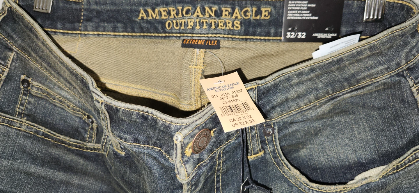 AMERICAN EAGLE  NWT SMOKE FREE NO PETS - photo 2