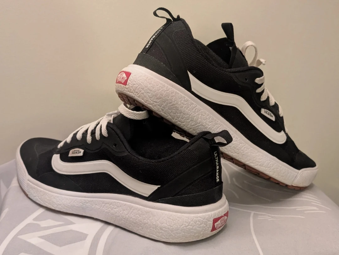 Black Vans Ultrarange Shoes Men's 10.5 - photo 2