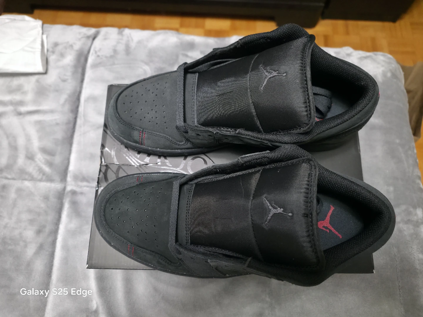 Air Jordan 1 Low SE Black/Red Shoes - photo 2