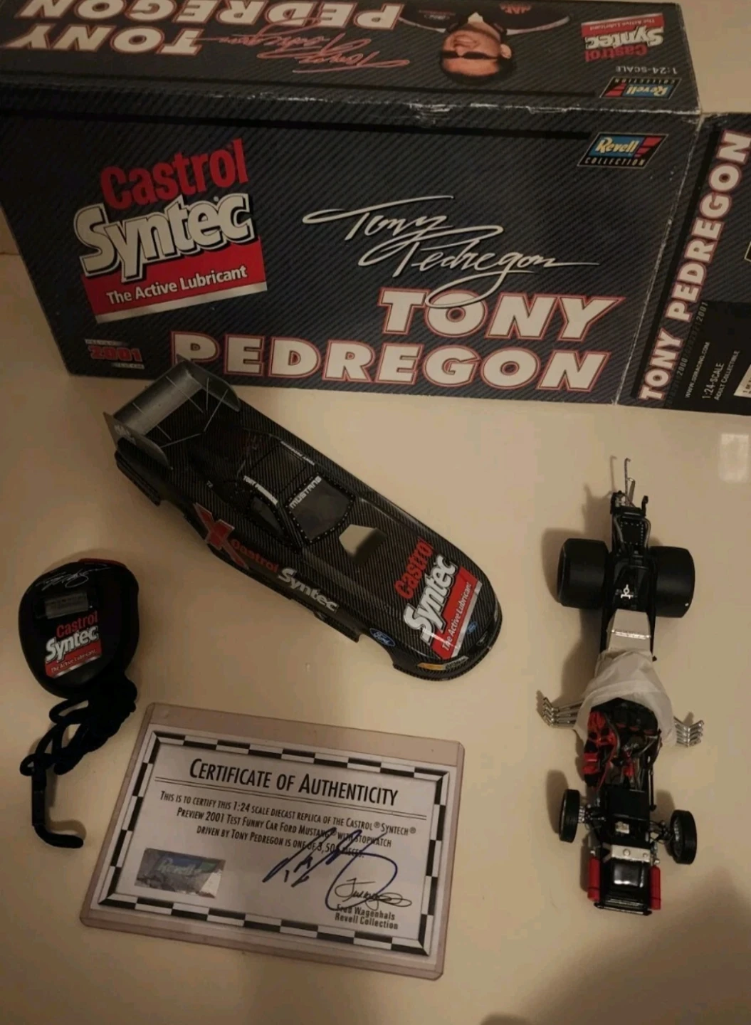 Revell 1:24 Tony Pedregon Castrol Syntec Funny Car Diecast