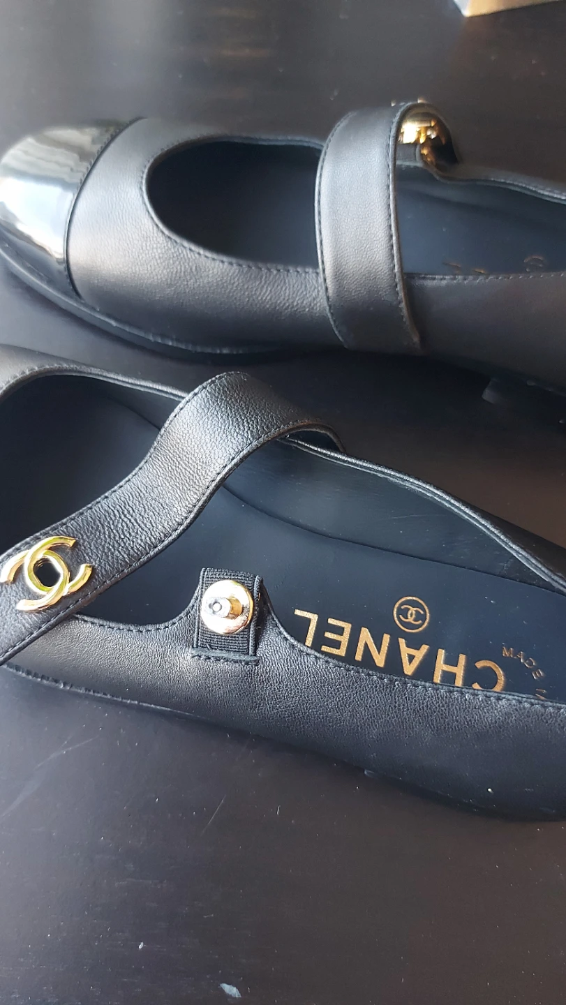 Chanel Black Leather Cap Toe Mary Jane Flats - photo 3