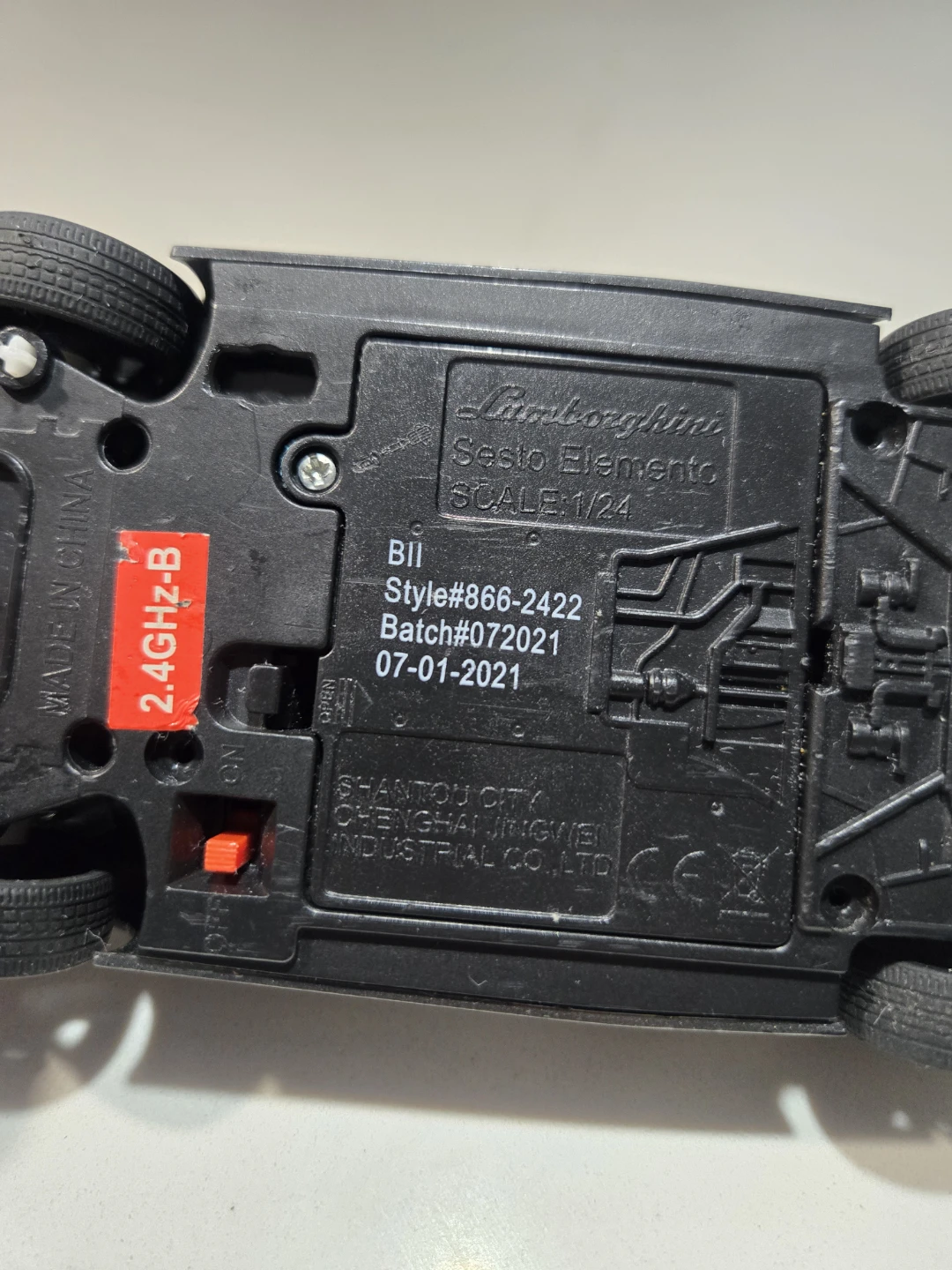 Lamborghini Sesto Elemento 1:24 Scale RC Car - photo 2