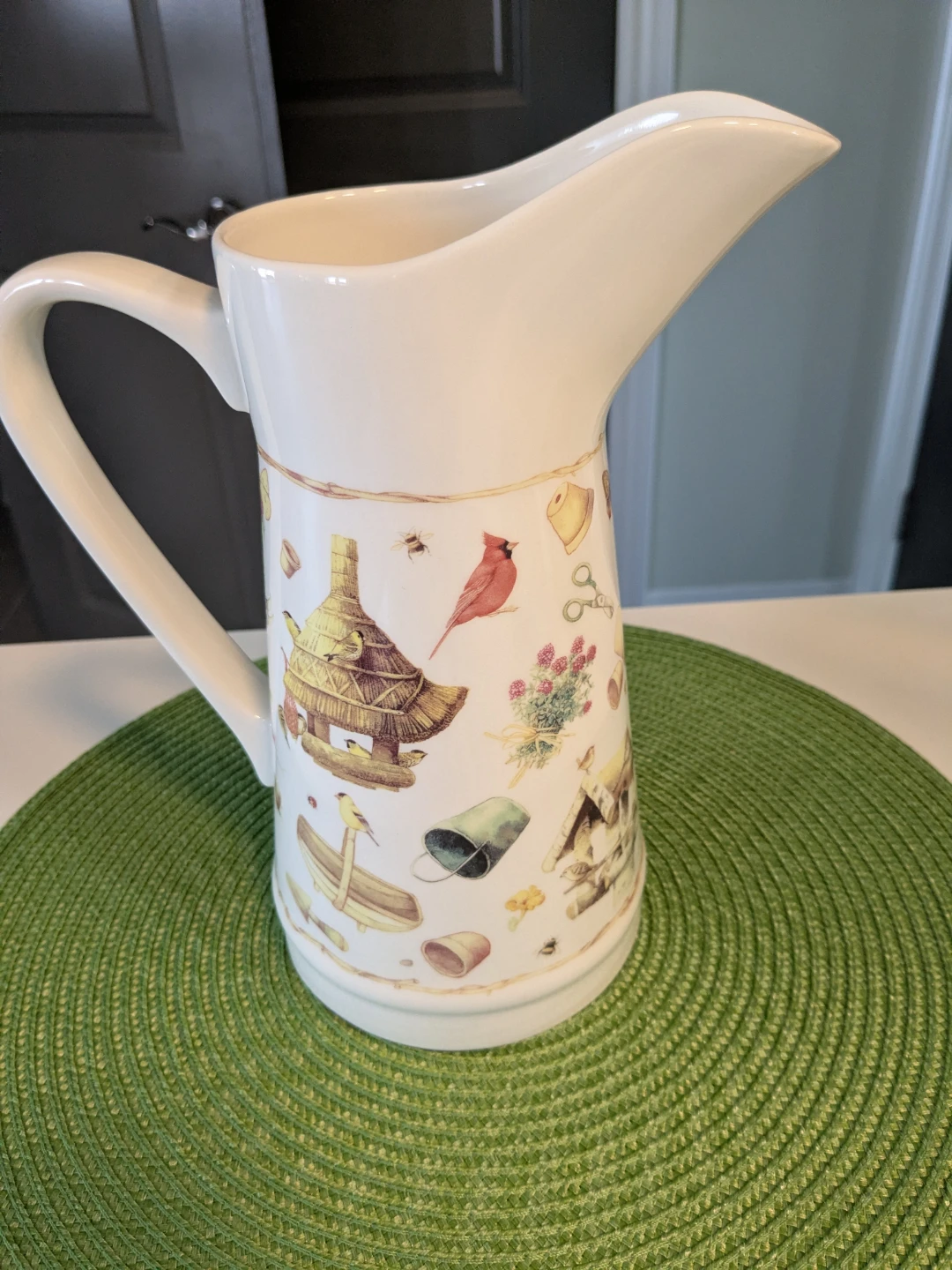 MaryJolein Bastin by Hallmark Pitcher - photo 2