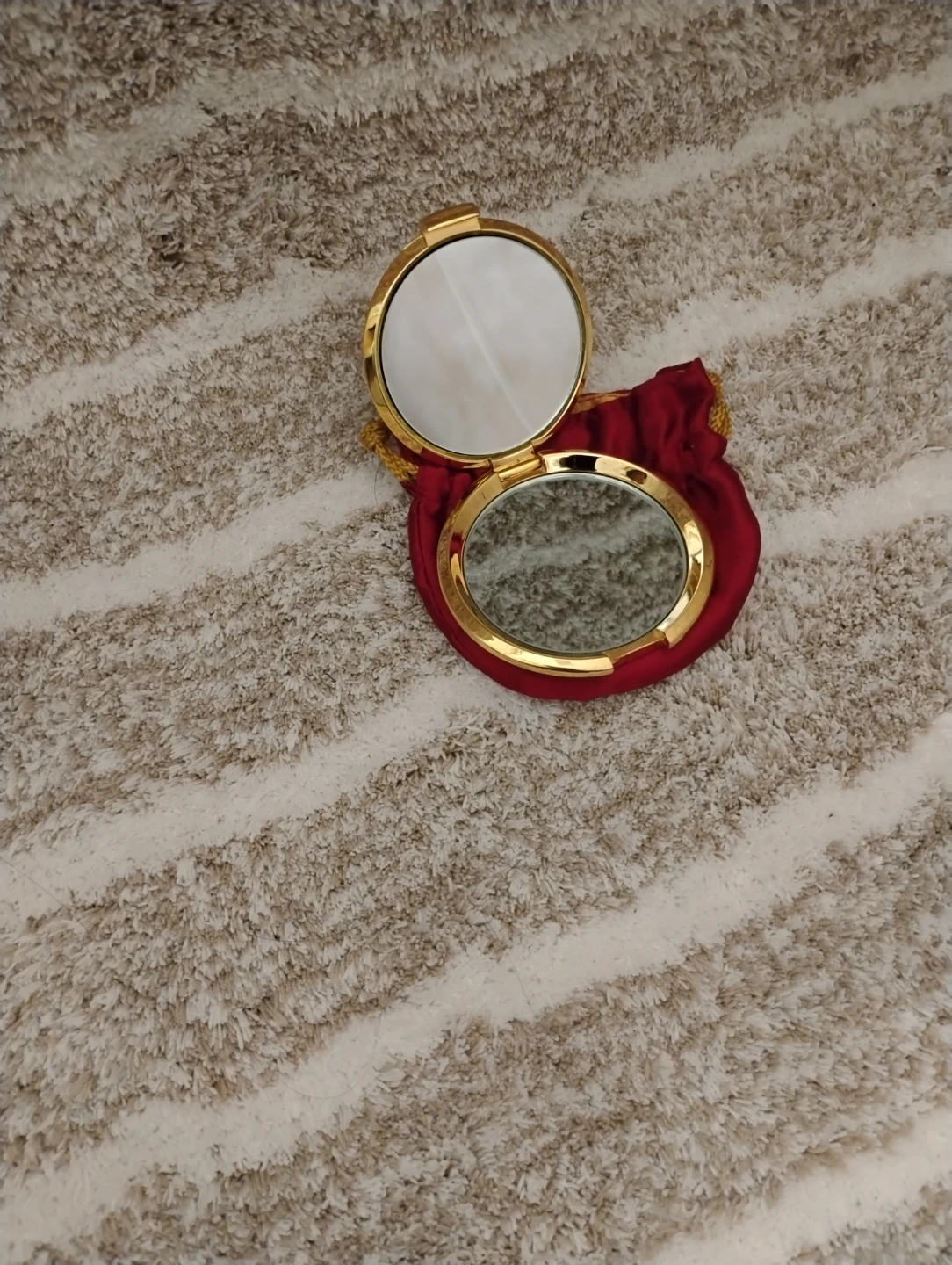 Vintage Gold Tone Compact Mirror with Red Pouch - photo 2