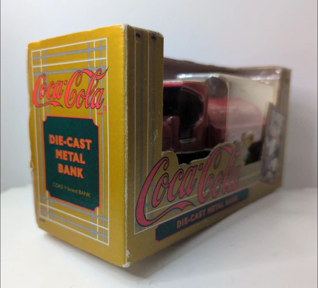 Coca-Cola Die-Cast Metal Bank Truck - photo 2