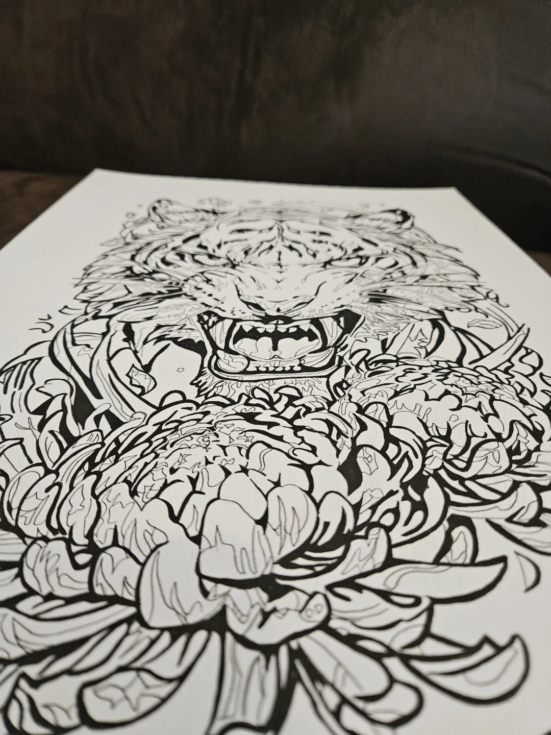 Tiger and Chrysanthemum Drawing - photo 3