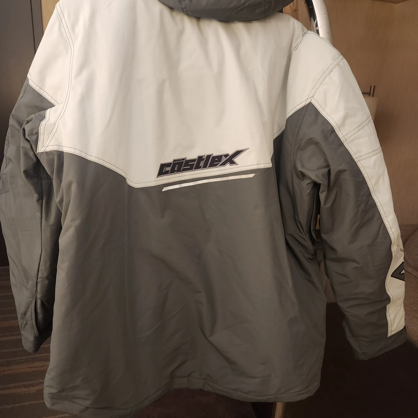 CastleX Chase Jacket - photo 2