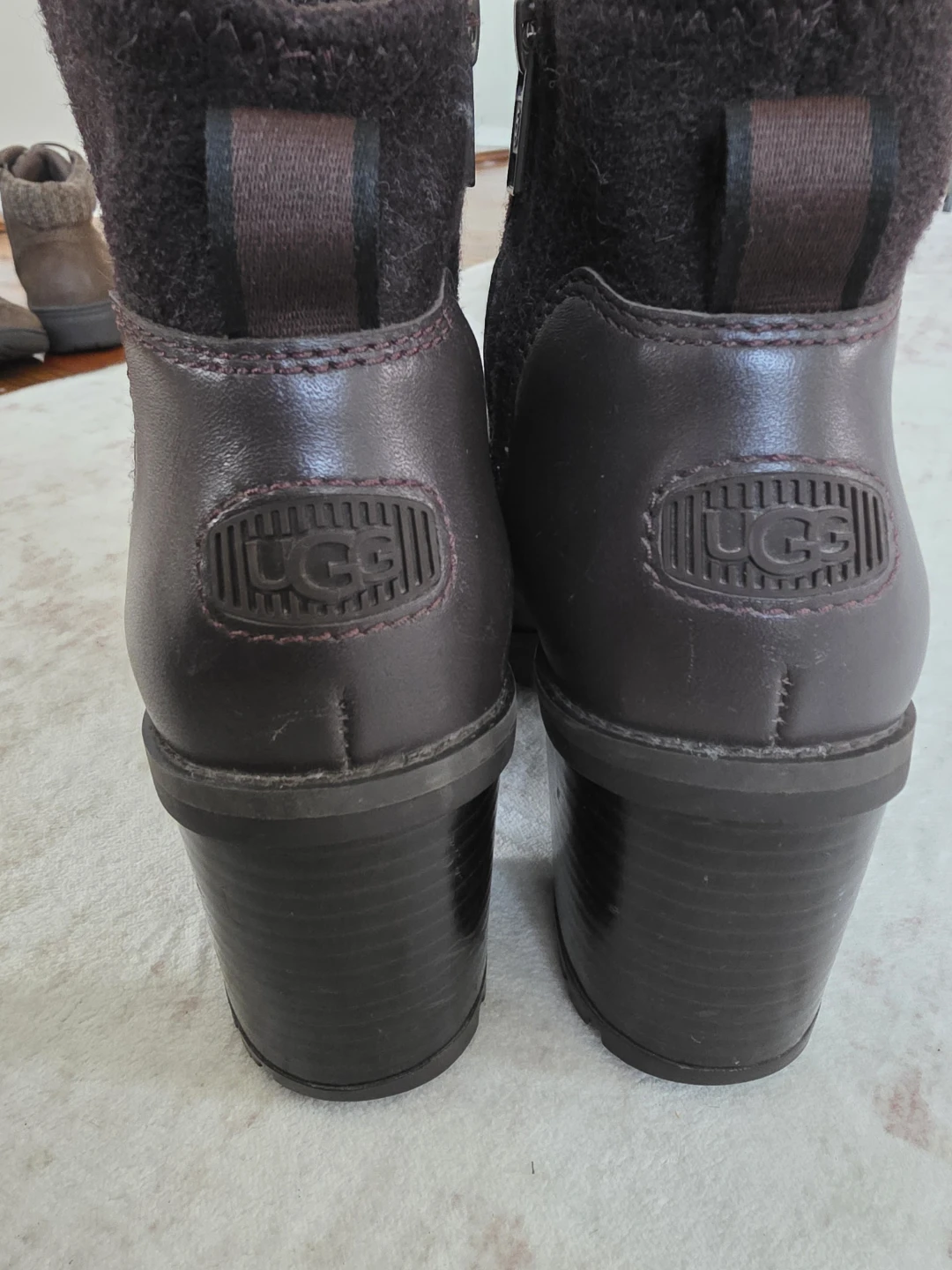 UGG Women's Brown Leather & Knit Heeled Ankle Boots - photo 3