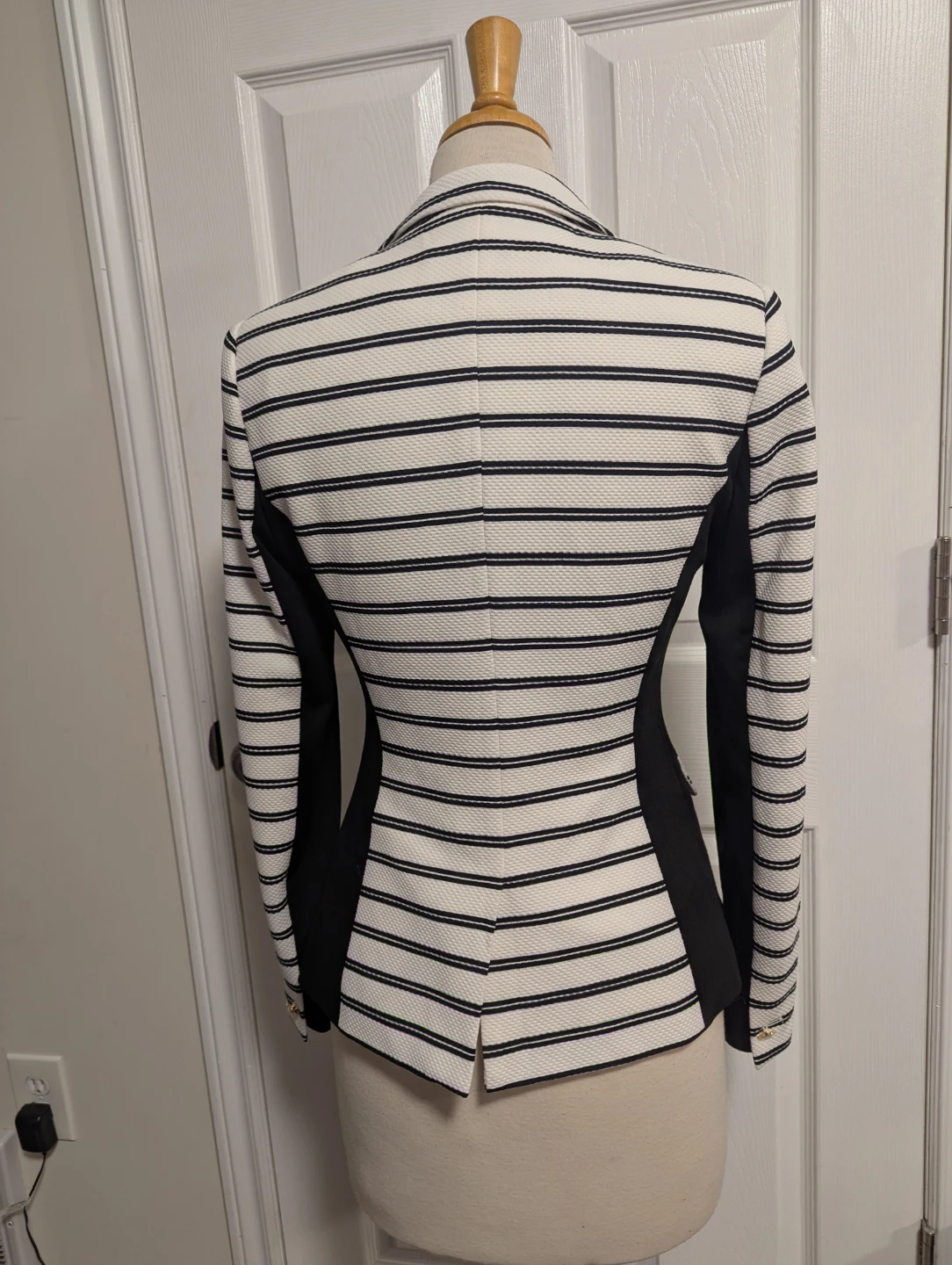 Ivanka Trump Striped Blazer size -4 - photo 2