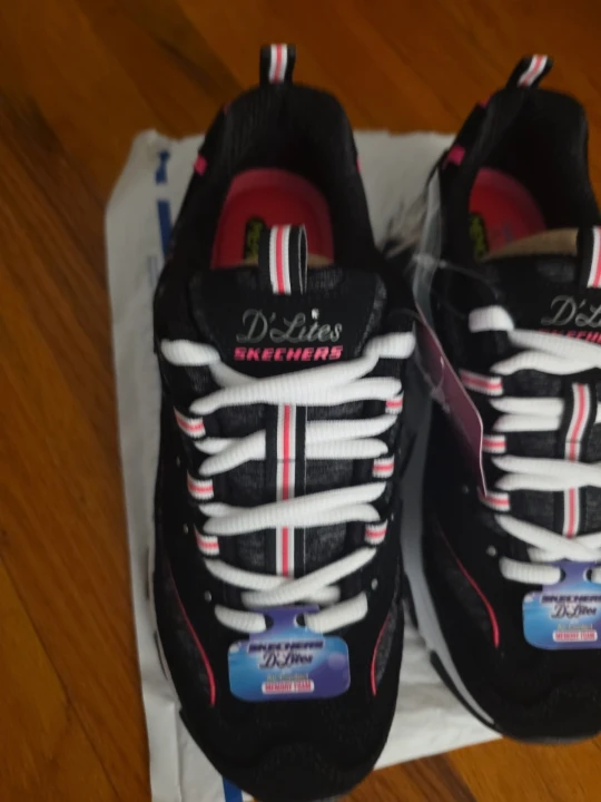 Skechers D'Lites Women's Black Pink Memory
