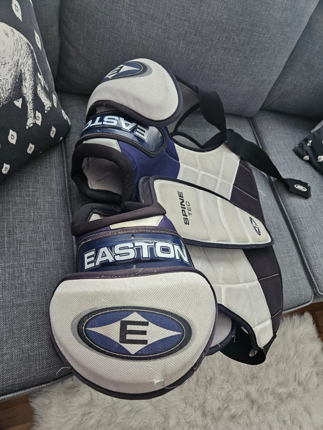 Easton Synergy TE Catcher's Chest Protector - Large - photo 4