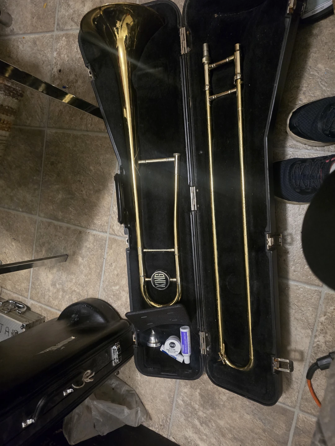 King KTB301 Tenor Trombone with Case and Accessories - photo 2
