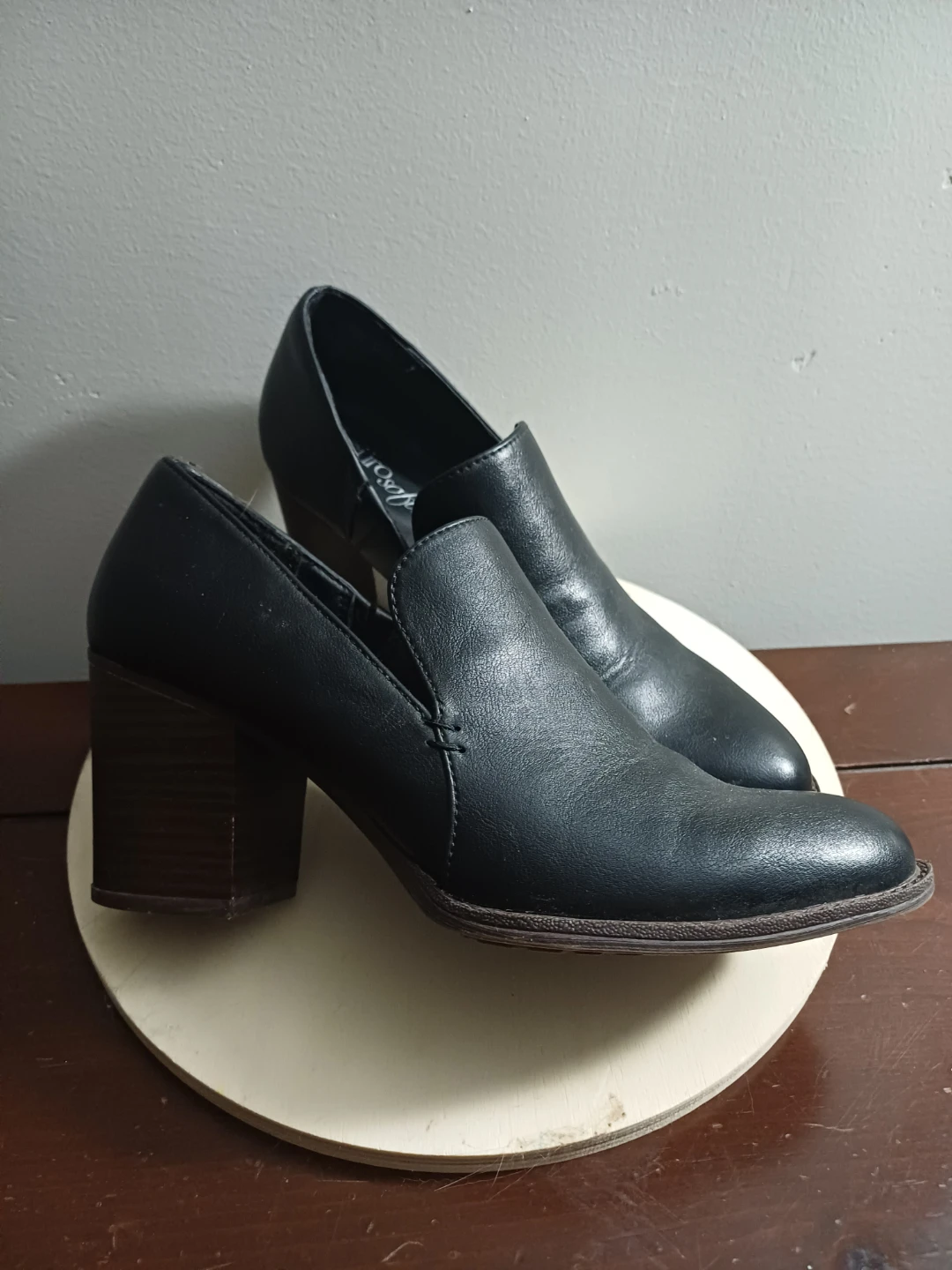 Sofft Black Leather Block Heel Loafers - photo 4