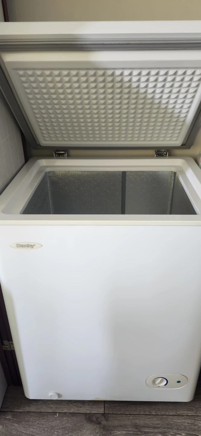 Danby Chest Freezer - photo 2