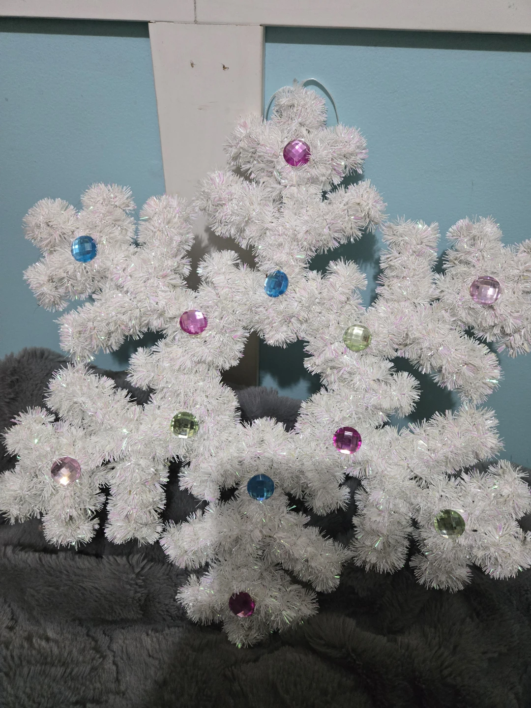 White Tinsel Snowflake Decoration with Jewels - photo 2